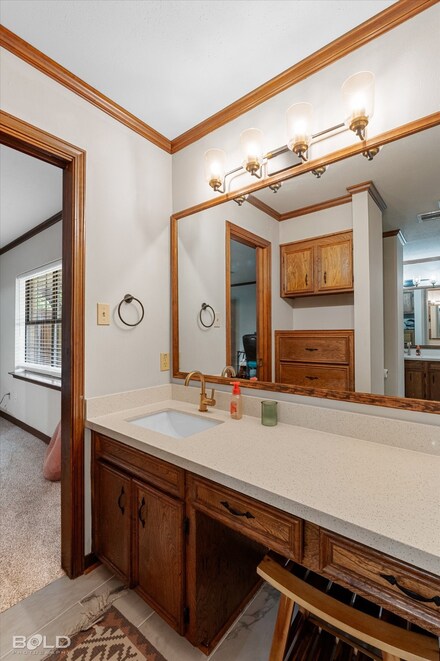 421 Edgemont Dr, Bossier City, LA 71111