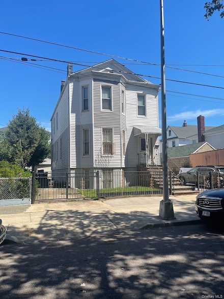 10159 92nd St, Ozone Park, NY 11416