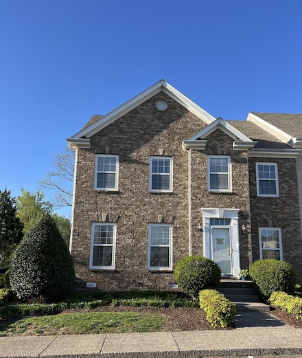 1035 Mckenna Dr, Thompsons Station, TN 37179
