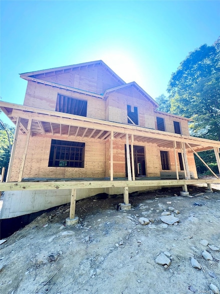 1 Bolger Ct, Newburgh, NY 12550