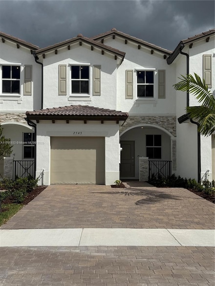 2543 SE 28 Dr, Homestead, FL 33035