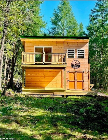 V/L I Rd, Escanaba, MI 49829