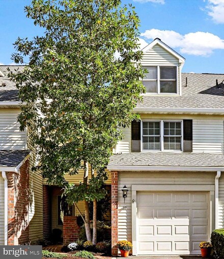 32 Sutphin Pines, Yardley, PA 19067