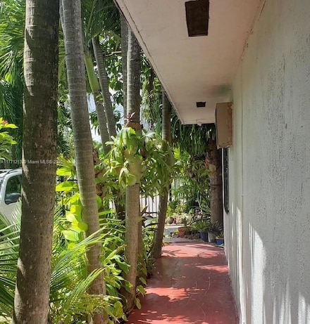 9770 SW 47th St Unit 2, Miami, FL 33165