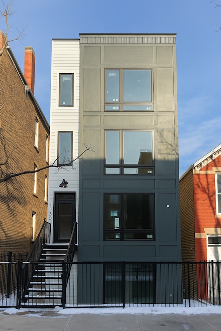 1530 W 18th Place Unit 2, Chicago, IL 60608