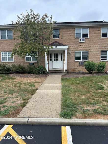 12 Manchester Ct Unit C, Freehold, NJ 07728