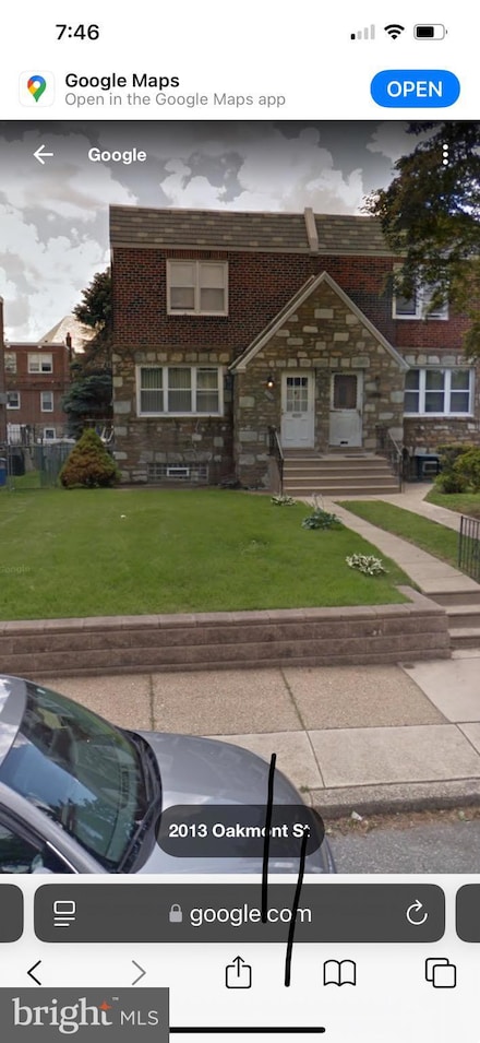 2010 Oakmont St, Philadelphia, PA 19152