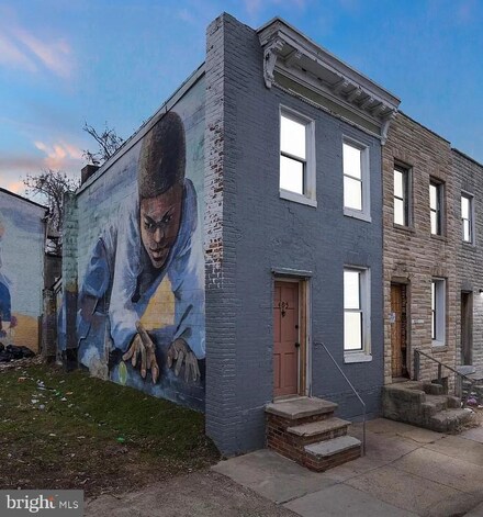 405 S Monroe St, Baltimore, MD 21223