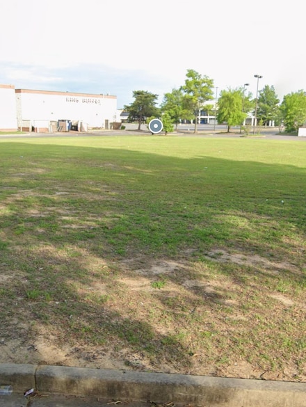 3545 Ridgeway Rd, Memphis, TN 38115