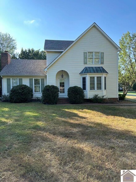 6100 Keaton Ln, Paducah, KY 42001