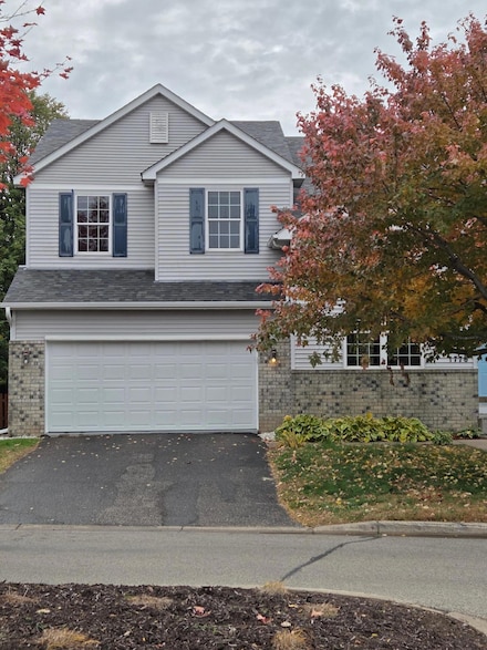 1776 Elm St, Saint Paul, MN 55110