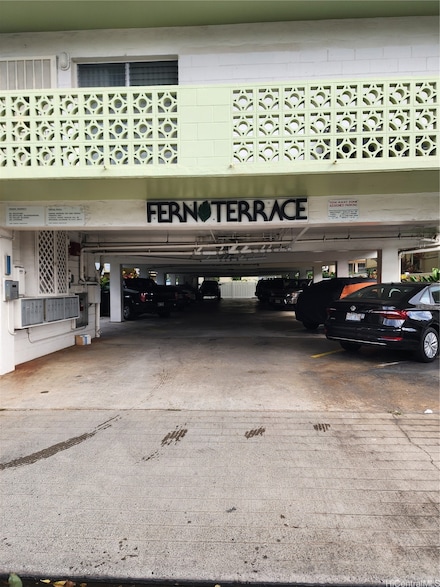 2120 Fern St Unit 201, Honolulu, HI 96826