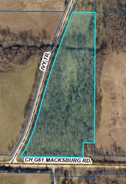 000 Ivy Trail, Winterset, IA 50273