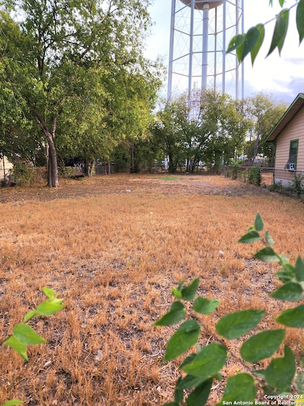 1026 W Vestal Place, San Antonio, TX 78221