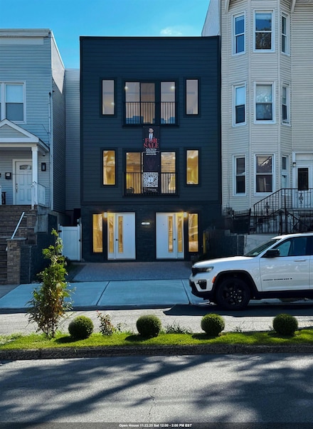 29 Carlton Ave Unit 2, Jersey City, NJ 07307