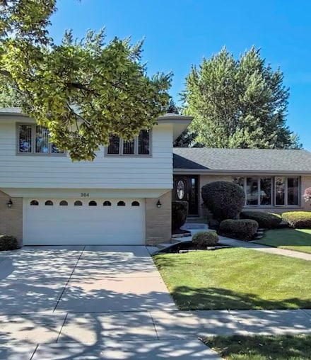 364 E Madison St, Elmhurst, IL 60126