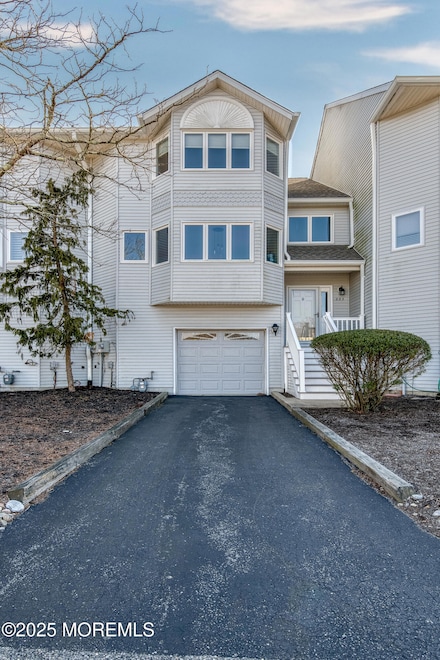 223 Azalea Ct Unit 2203, Toms River, NJ 08753