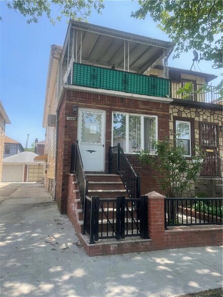 1469 W 9th St, Brooklyn, NY 11204