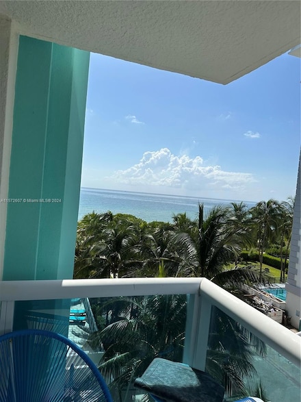 9201 Collins Ave Unit 524, Surfside, FL 33154