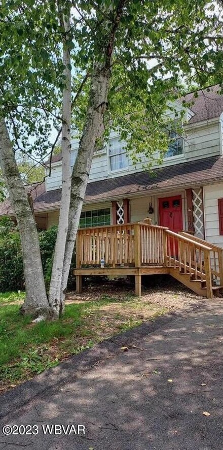 10 Quarry Rd, Muncy, PA 17756