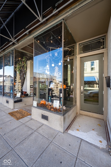 12 E Washington St Unit 201, Greencastle, IN 46135