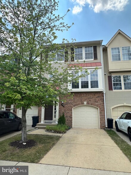 11105 Luxberry Ct, Manassas, VA 20109