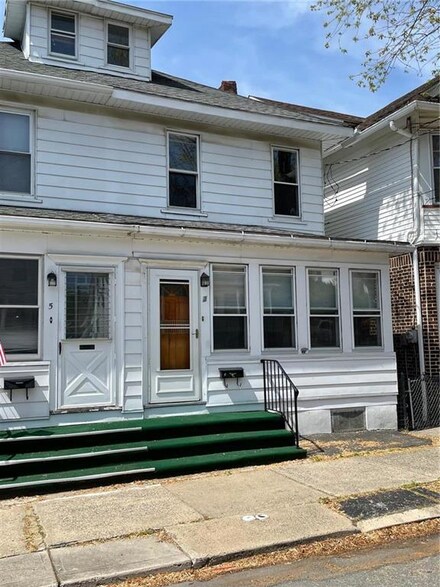 3 W Abbott St, Lansford, PA 18232
