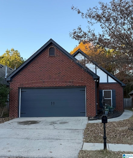 6444 Southern Trace Dr, Leeds, AL 35094