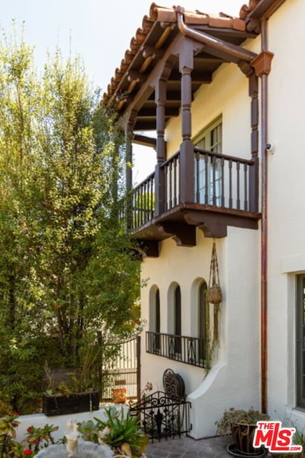 4918 Angeles Vista Blvd, Los Angeles, CA 90043