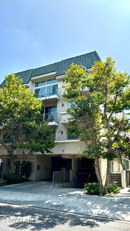 4348 Mammoth Ave Unit 203, Sherman Oaks, CA 91423