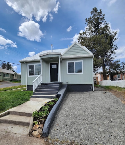 1302 Lookout Ave, Klamath Falls, OR 97601