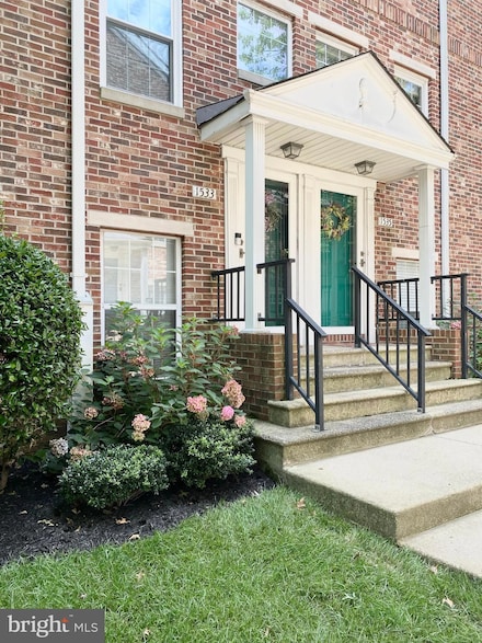 1533 Washington Ct, Mays Landing, NJ 08330