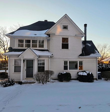 208 S Main St, Oakland, IA 51560