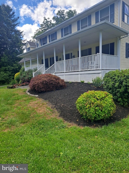 165 Countryside Ln, Bear, DE 19701