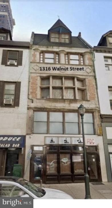 1316 Walnut St, Philadelphia, PA 19107