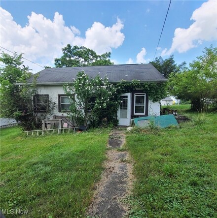 543 Union St, Mount Pleasant, OH 43939