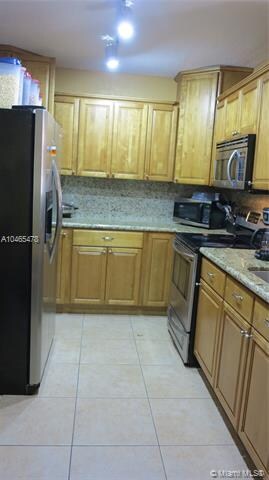 4052 N Pine Island Rd Unit 1C, Sunrise, FL 33351