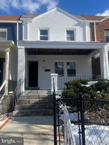 317 18th St NE, Washington, DC 20002