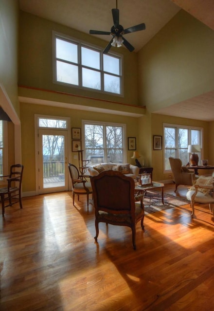 2315 Oregon Rd, Versailles, KY 40383