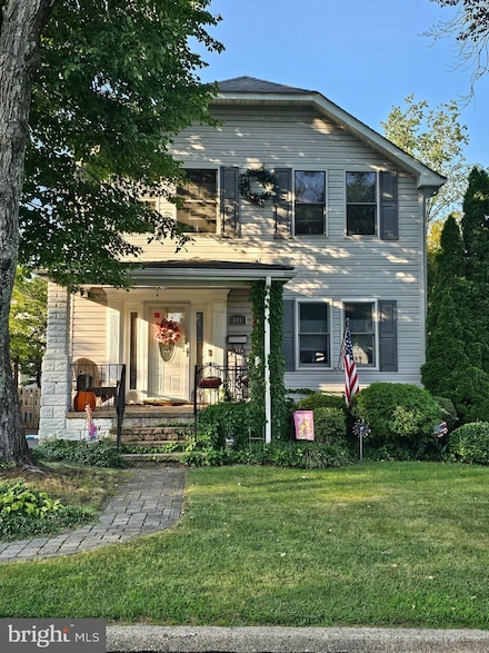 605 Crown St, Willow Grove, PA 19090