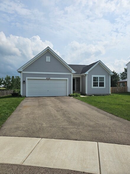 1025 Pauline Place, Plano, IL 60545