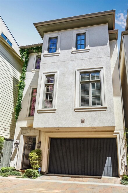 4812 Austin St, Houston, TX 77004