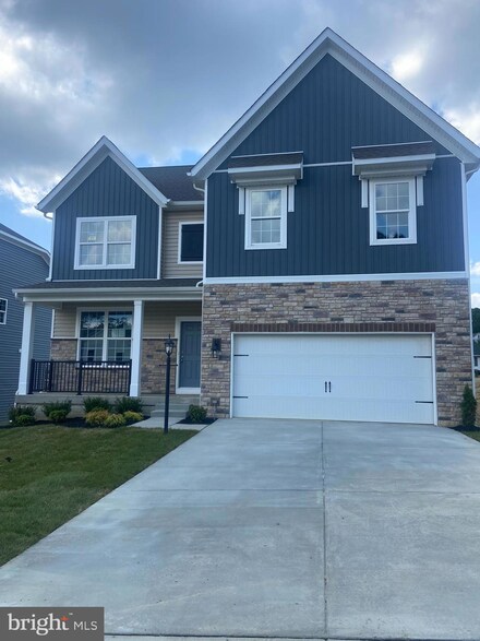 146 Erica Ln, West Hempfield Township, PA 17512