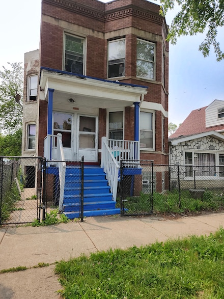 5350 S Winchester Ave, Chicago, IL 60609