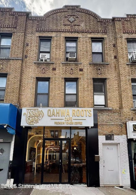 6812 3rd Ave, Brooklyn, NY 11220