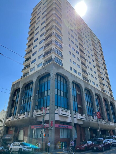 946 Stockton St Unit 18C, San Francisco, CA 94108