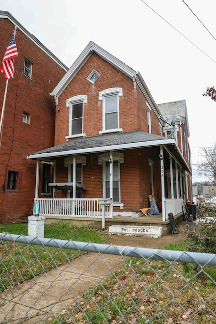 305 6th Ave, Dayton, KY 41074