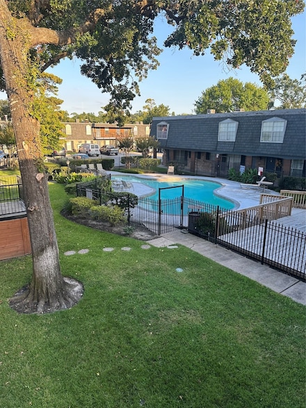 9029 Gaylord Dr Unit 128, Houston, TX 77024