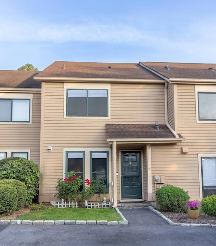 6 Lisa Ct, Dobbs Ferry, NY 10522