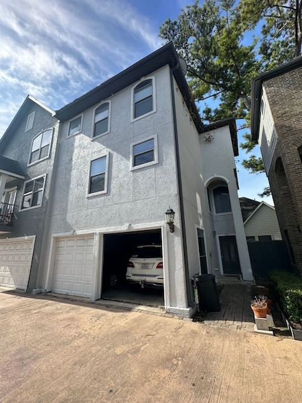 3710 Sherwood Ln Unit 102, Houston, TX 77092
